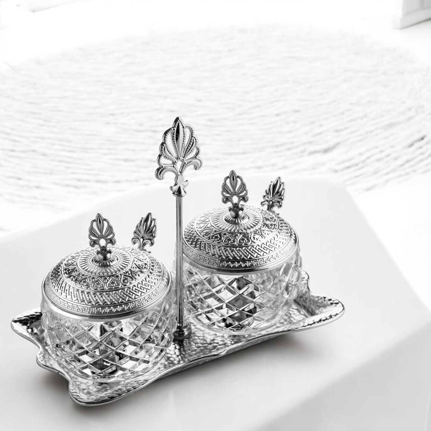 Alisveristime 2-Piece Spice Holder Set with Zamac Lids, Glass Jars, and Metal Tray Stand - Elegant Storage for Sugar, Salt, and Spices (Gold & Silver) (Silver)