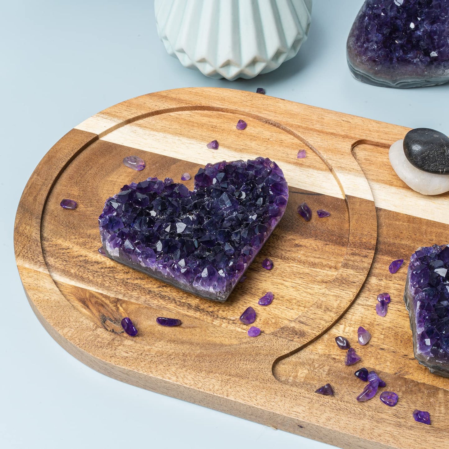 GEMBOURY Purple Amethyst Crystal Heart Stones 3-3.5inch(9cm), Druzy Geode Natural Crystals AA Color, Spiritual Healing Purple Crystals Stones Energy Stone Decoration from Uruguay.