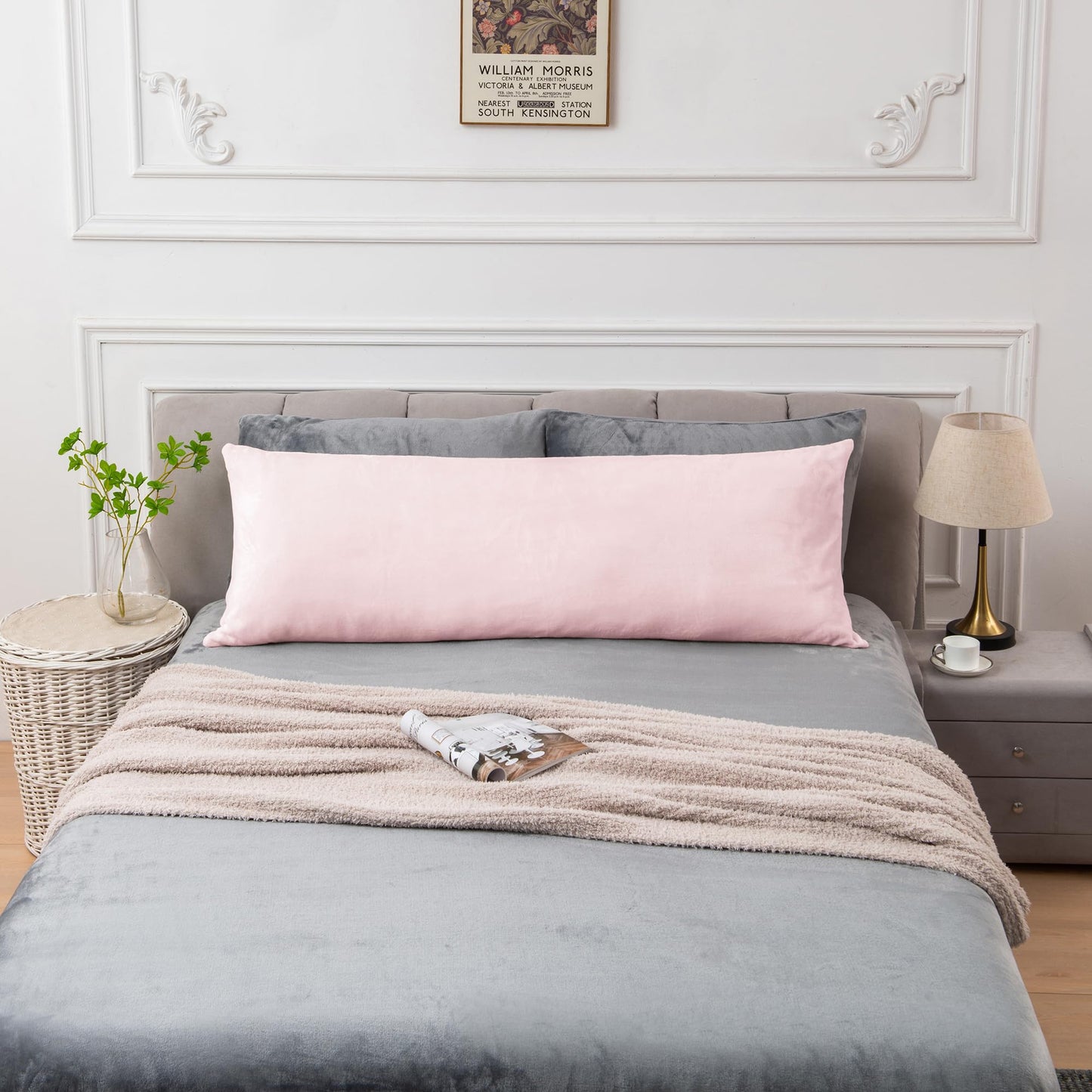 BEDELITE Body Pillow Cover with Zipper Closure, Super Soft and Cozy Fuzzy Fleece Pillowcase 20 x 54 Inches, Luxury Fluffy Plush Long Body Pillow Pillowcase for All Seasons(Pink)