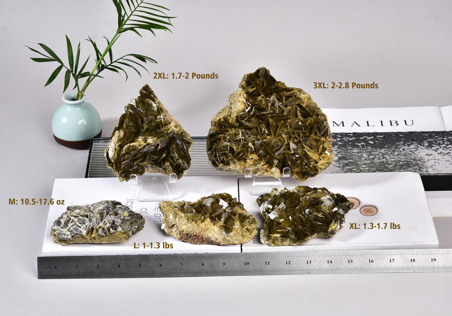 AMOYSTONE Unique Decorative Stone Ornaments Siderite Large Quartz Ore Specimen Indoor Healing Calming Effects for School Geography Classroom (1.3-1.7 Pounds with Rack)