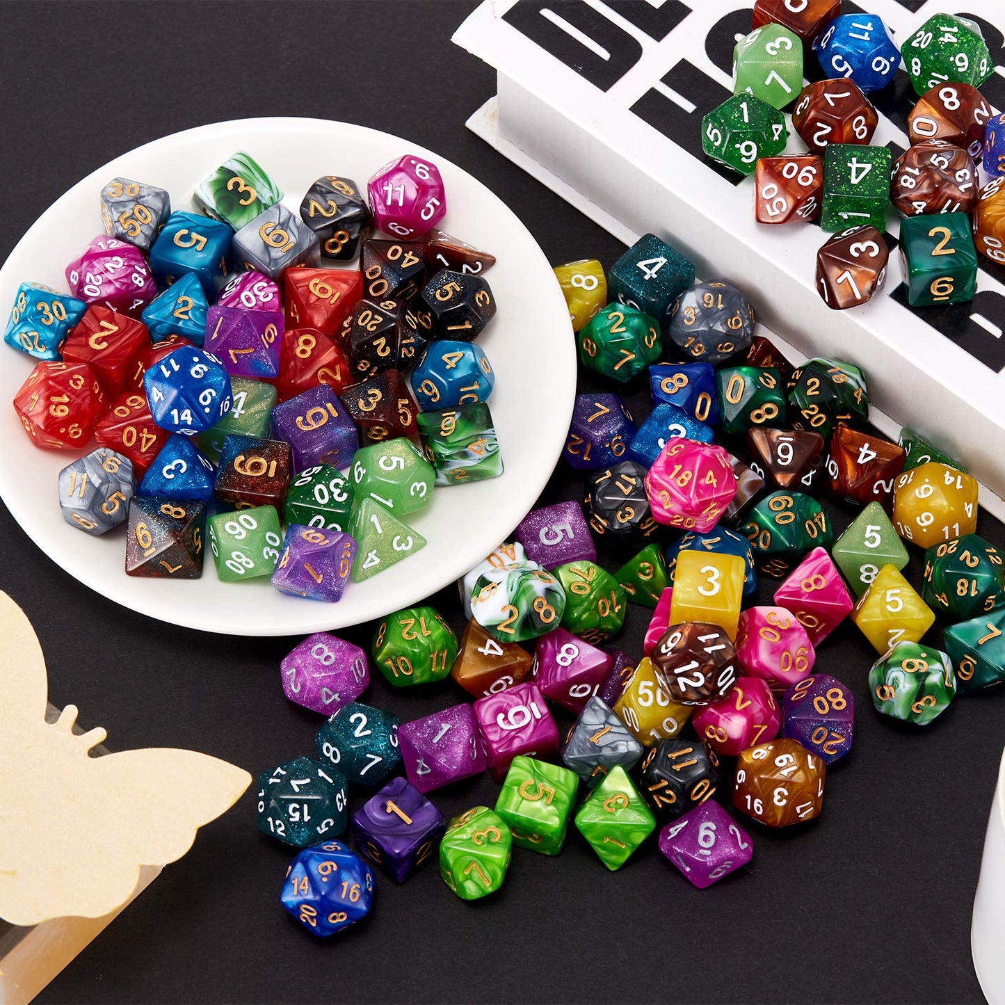 Surhugvy DND Dice Set, 25 X 7 Polyhedral Dice for Dungeons and Dragons DND RPG MTG Table Game with 1 Large Flannel Bag 175 Pieces