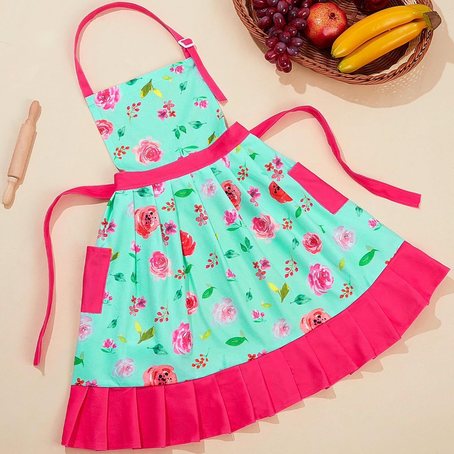 MHJY Kids Apron Hat Set for Girls Vintage Pleated Skirt Aprons with Adjustable Strap Pockets for Baking Cooking 8-12 Years