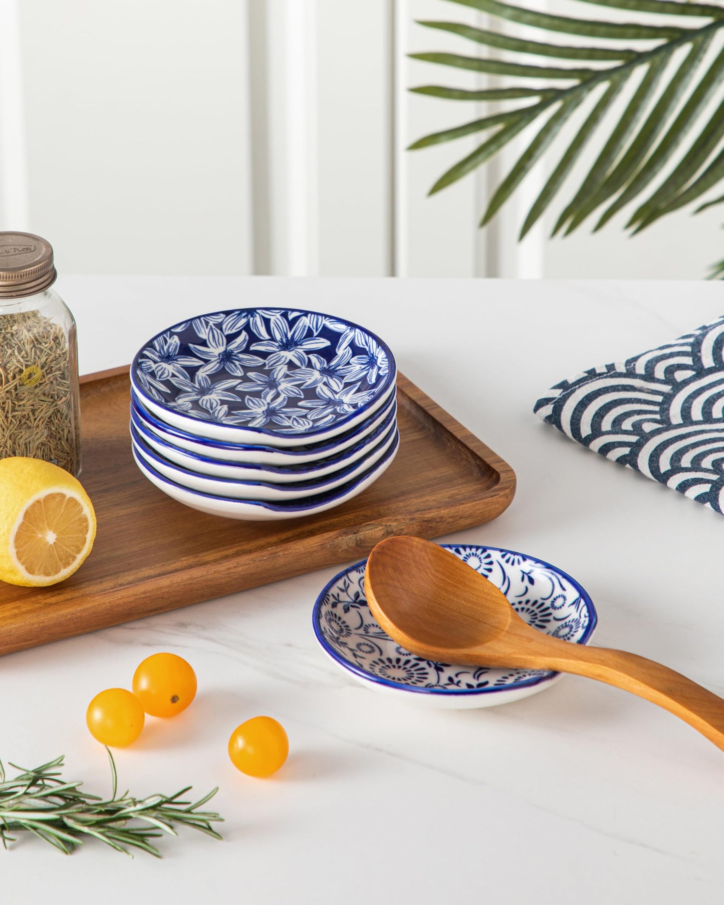 vancasso 6-Pack Ceramic Spoon Rest for Stove Top, Decorative Ceramic Cooking Spoon Holder for Kitchen Counter, 4.8 Inch Blue White Chinoiserie Floral Spoon Rest, Farmhouse Style, SELENE Series