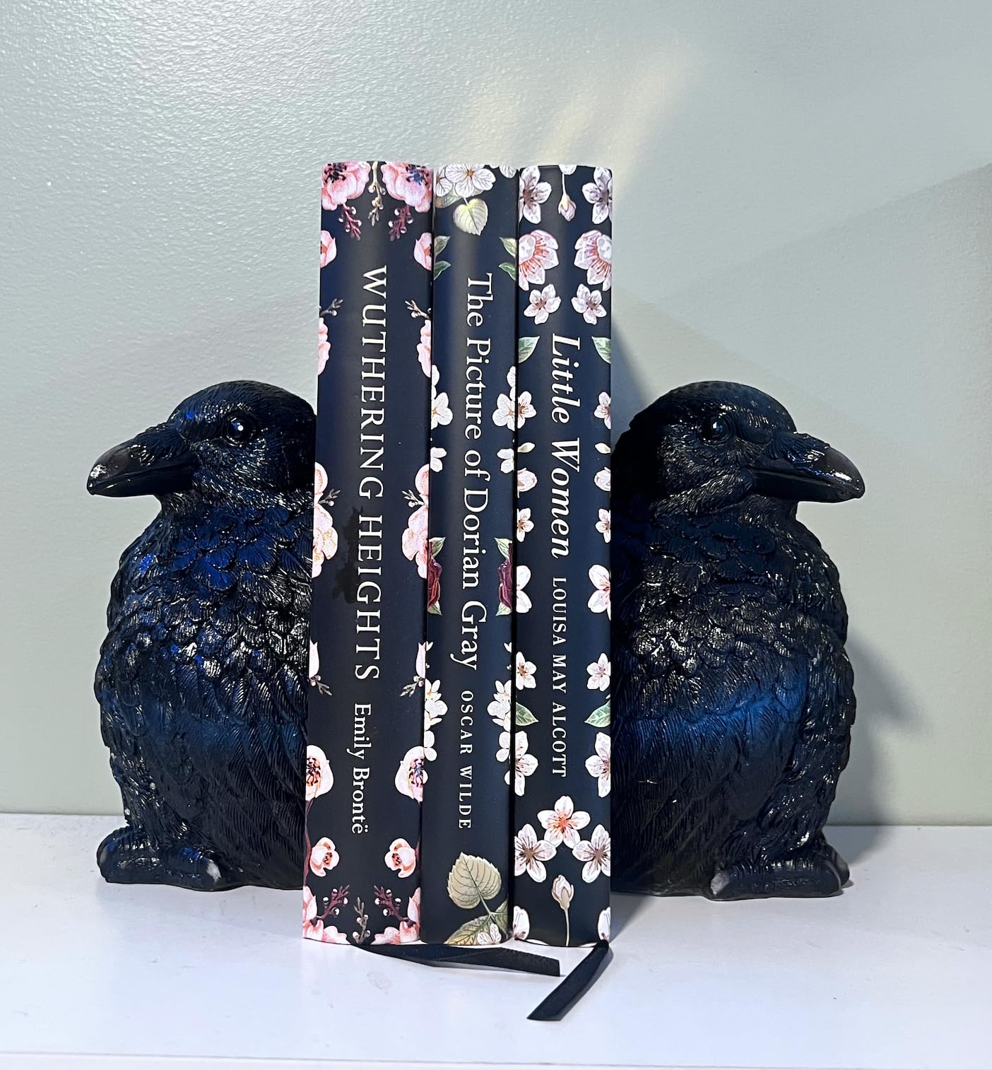 Streamline Imagined Raven Bookends Decor for Home