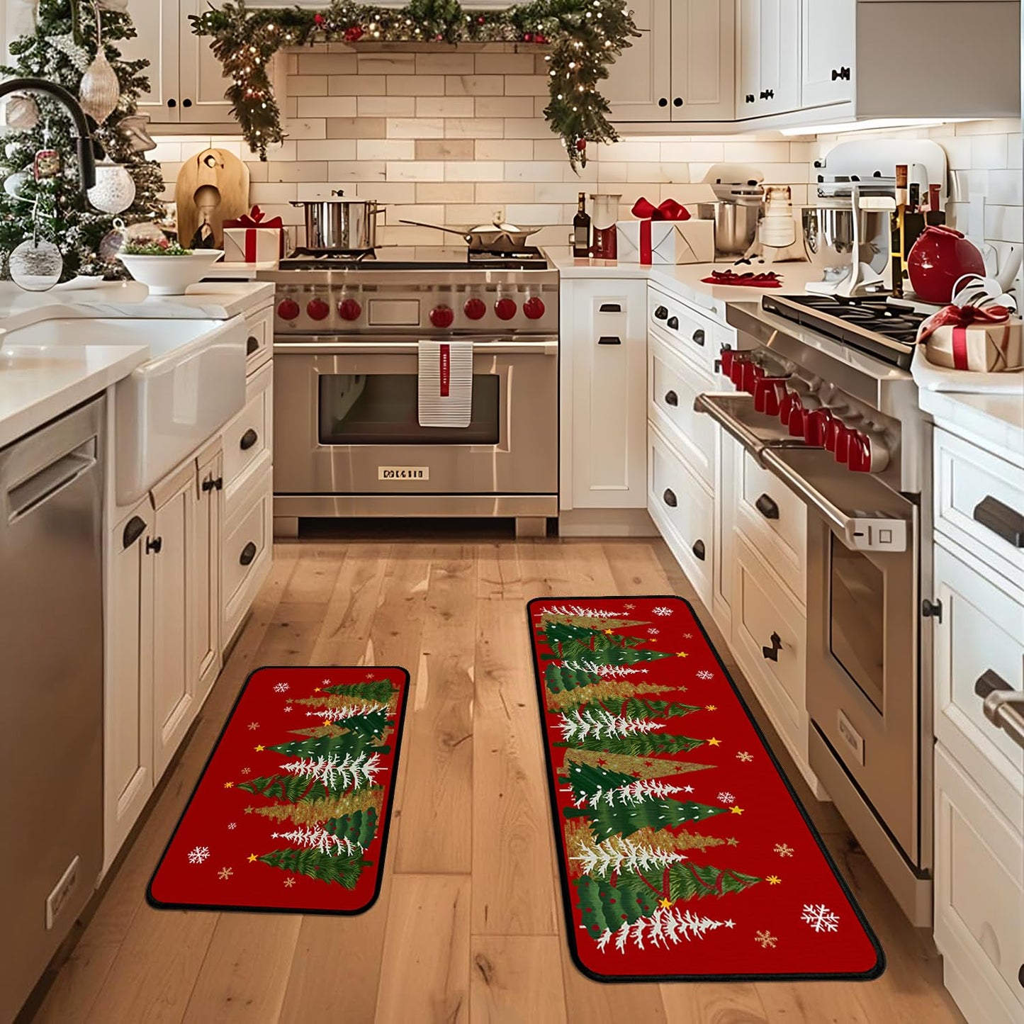 Lingcetger Christmas Kitchen Mats for Floor,Xmas Tree Kitchen Rugs Sets of 2,Red Christmas Non-Slip Kitchen Decor Floor Rug Home Decoration Doormat