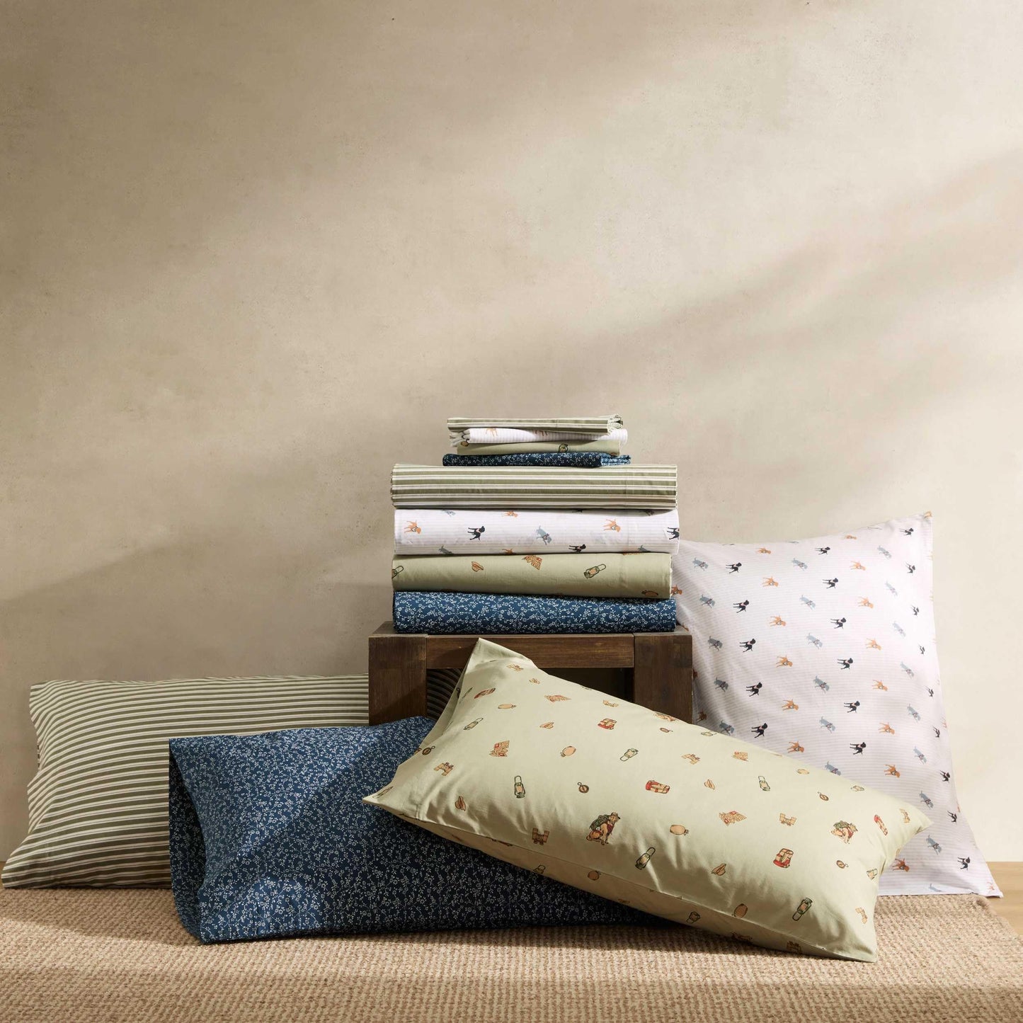 Eddie Bauer - Twin Size Sheet Set, Cotton Percale Bedding with Deep Pocket Fitted Sheet, Bed Sheets with Matching Pillowcase, Buddy Scarves and Stripes Beige
