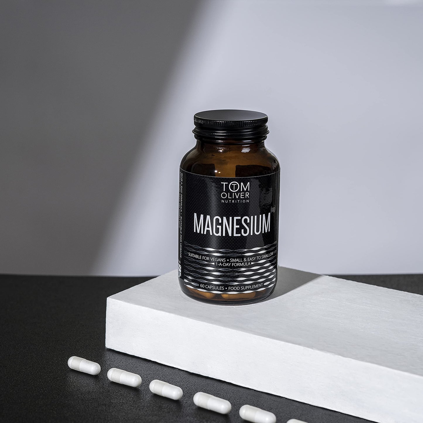 Tom Oliver Nutrition - Magnesium Taurate - 600mg per Capsule (60 Capsules) 1 a Day Formula (1)