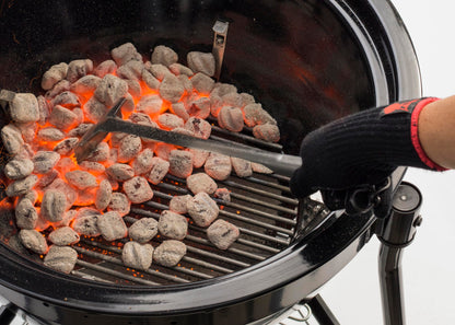 Weber Grill Briquettes (8kg bag), for long and consistent heat, ideal for longer grilling of grill food, 100% natural wood, EU product, sustainably sourced, FSC certified (17591)