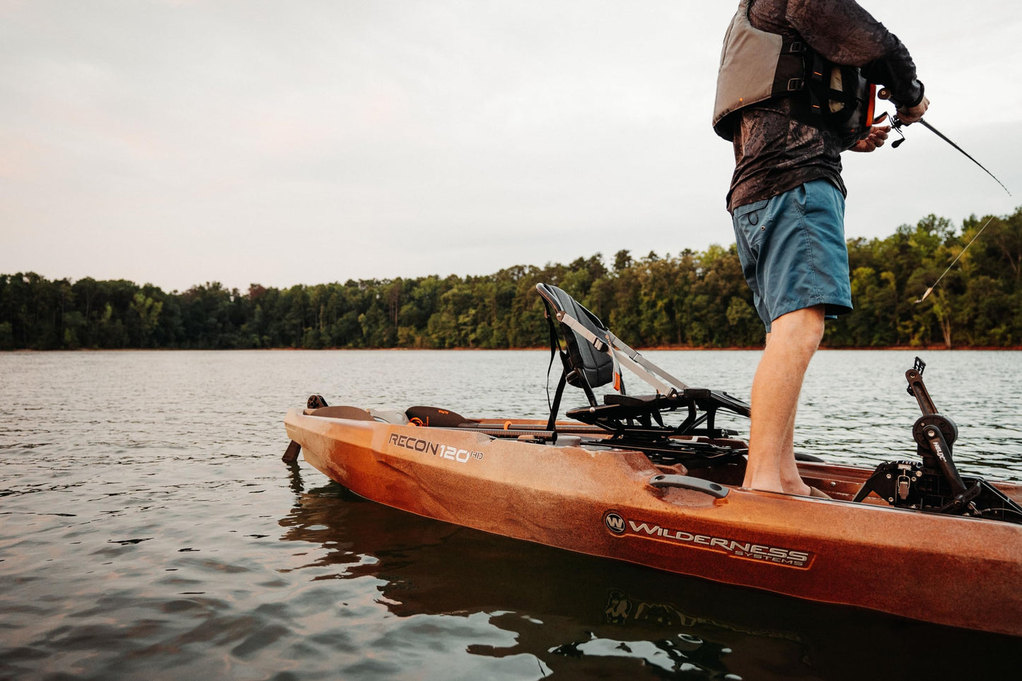 Wilderness Systems Recon 120 HD - Sit on Top Fishing Kayak - 360 Degree ACES seat & Helix PD™ Pedal Drive System - 12 ft - Desert Sunset