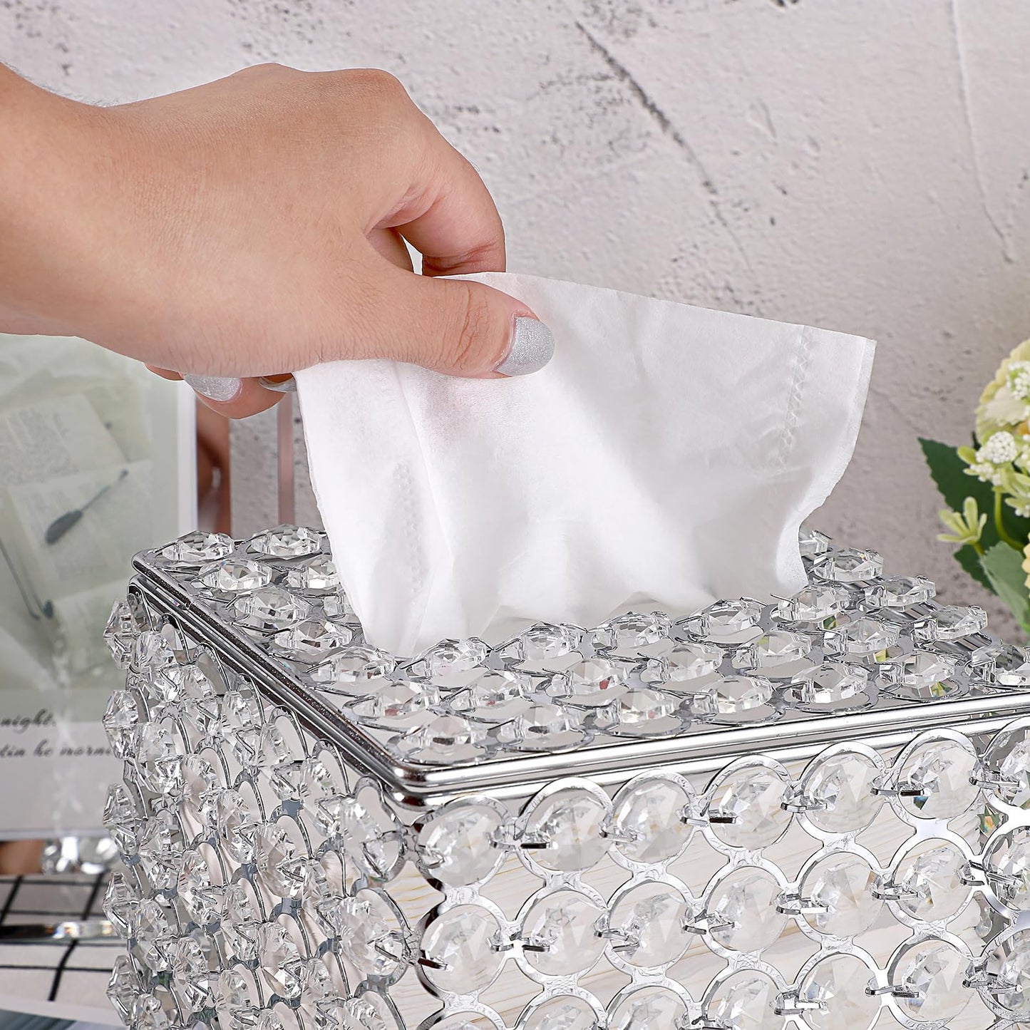 Sumnacon Crystal Square Tissue Box Cover - Decorative Tissue Box Holder, Sparkling Cube Tissue Holder for Bathroom Dresser Night Stand Table Car Store Office Home Decor, Silver