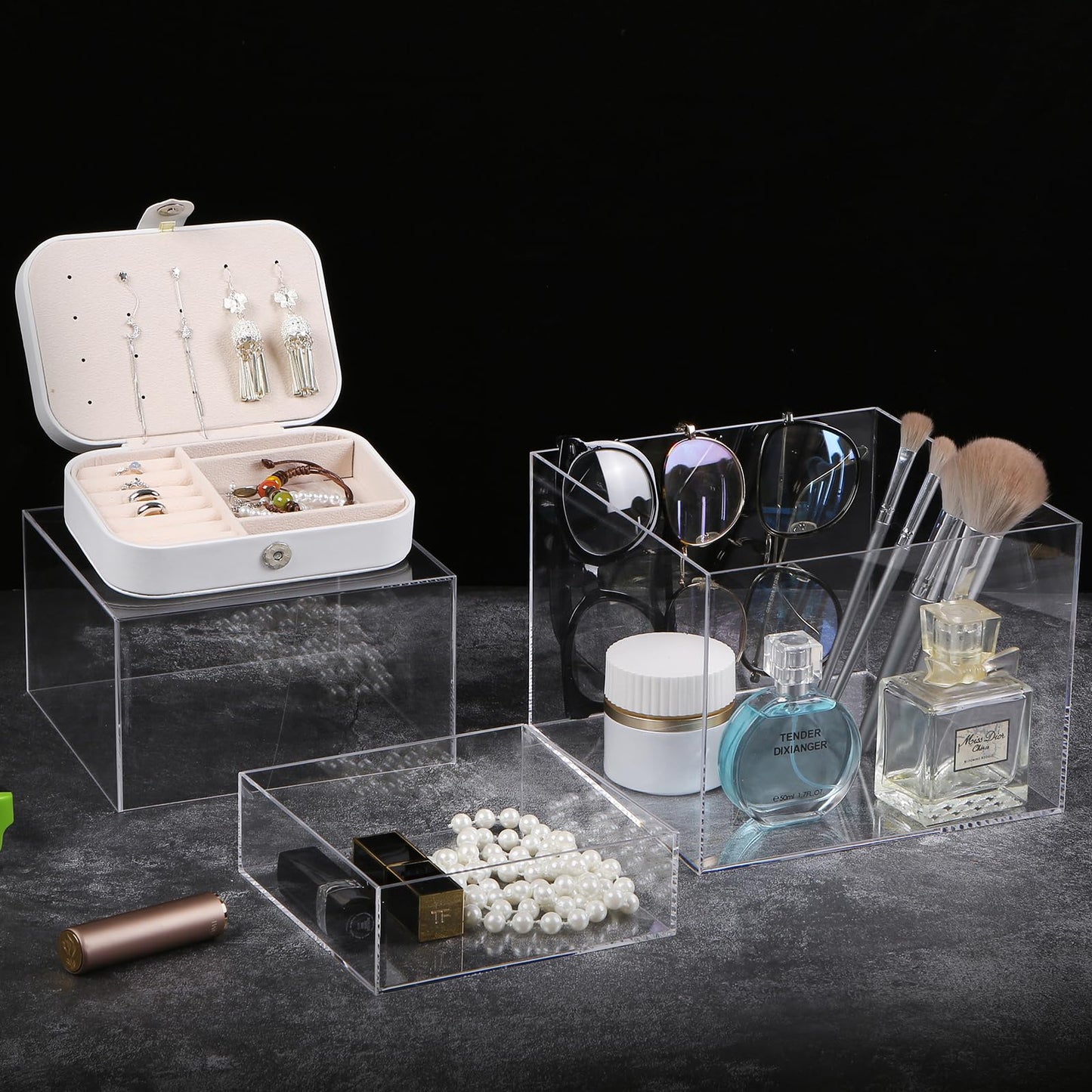 SHUNKAIZS Clear Acrylic Cubes Display Box, 3pcs Stackable Risers Display Stands, Crystal Buffet Riser Food Stand for Party, Nesting Display Riser for Collectibles Jewelry Home Decor, size-6" 7" 8"