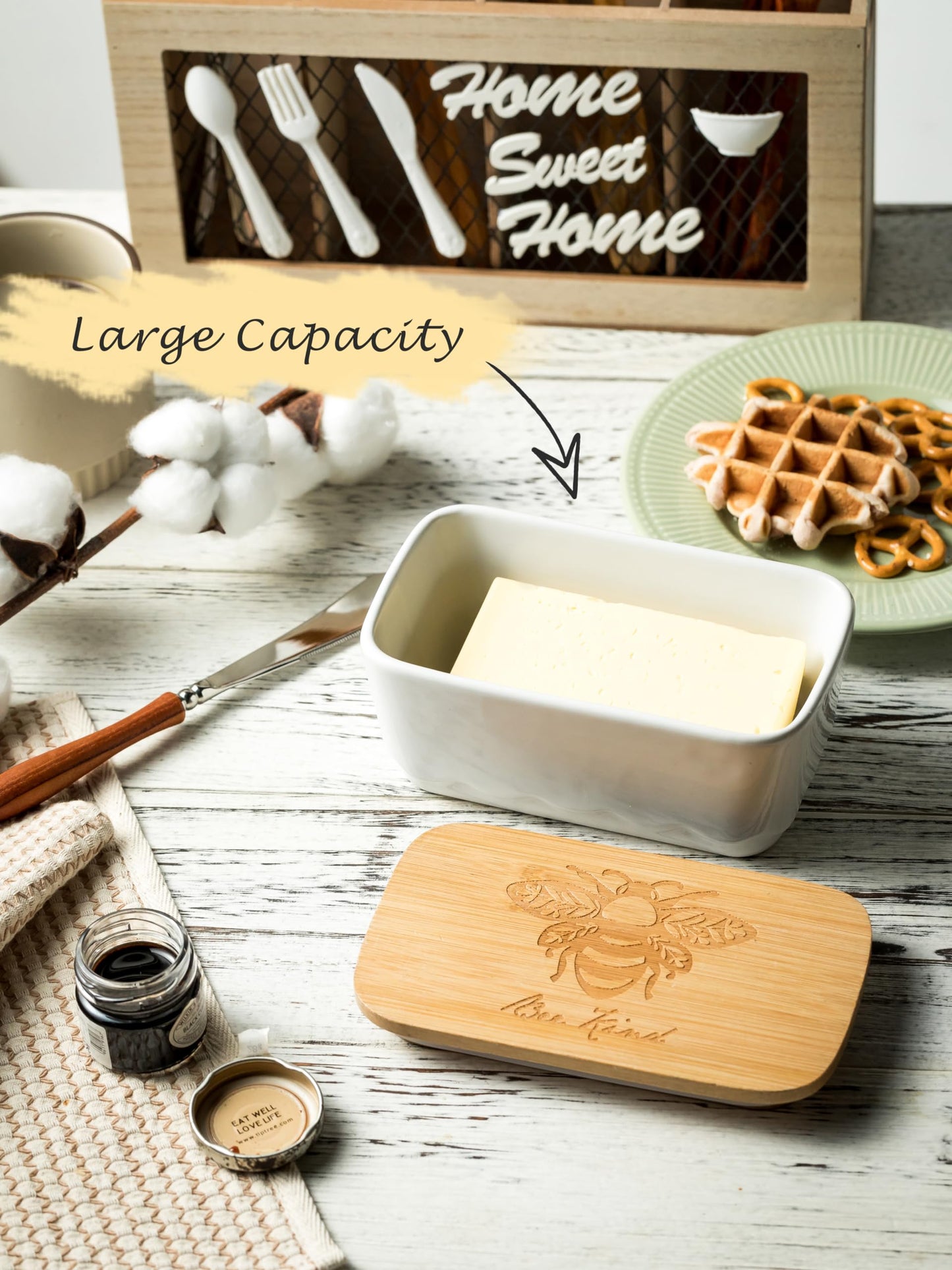 YHOJOY Salt and Pepper Bowl Ceramic, 10 Oz Salt Containers for Countertop Salt Cellar with Wooden Lid and Spoons, Salt and Pepper Set