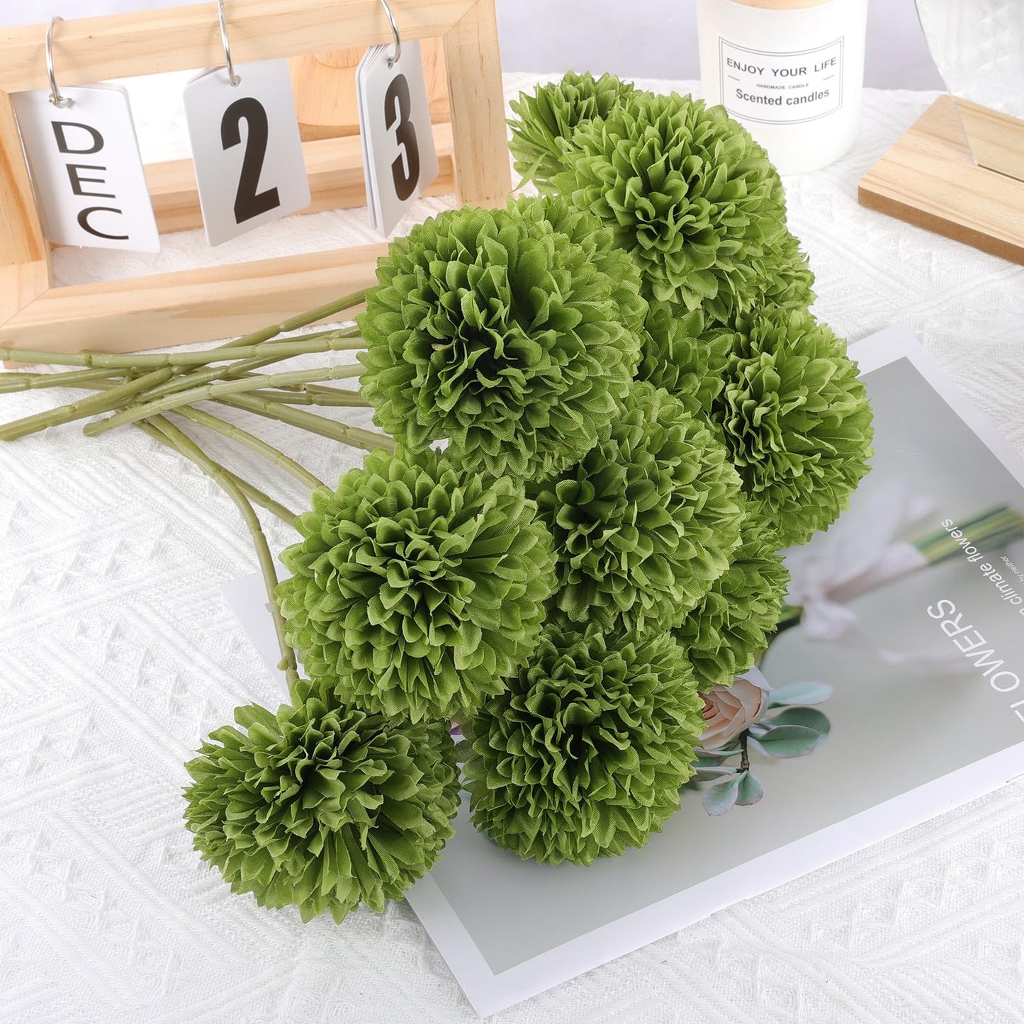 Rowfad 12 Pcs Artificial Chrysanthemums Flowers Green Flowers Silk Fake Mums Flowers for St Patricks Day Outdoor Wedding Table Centerpiece Home Decor (12, Green)