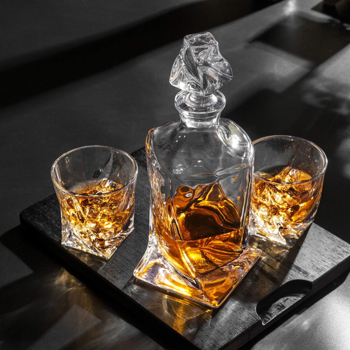 KANARS Whiskey Decanter Set, Premium Crystal Liquor Decanter with 6 Old Fashioned Glasses for Cocktail Scotch Bourbon Irish Whisky Alcohol, Unique Men Gifts for Father's Day Housewarming Birthday