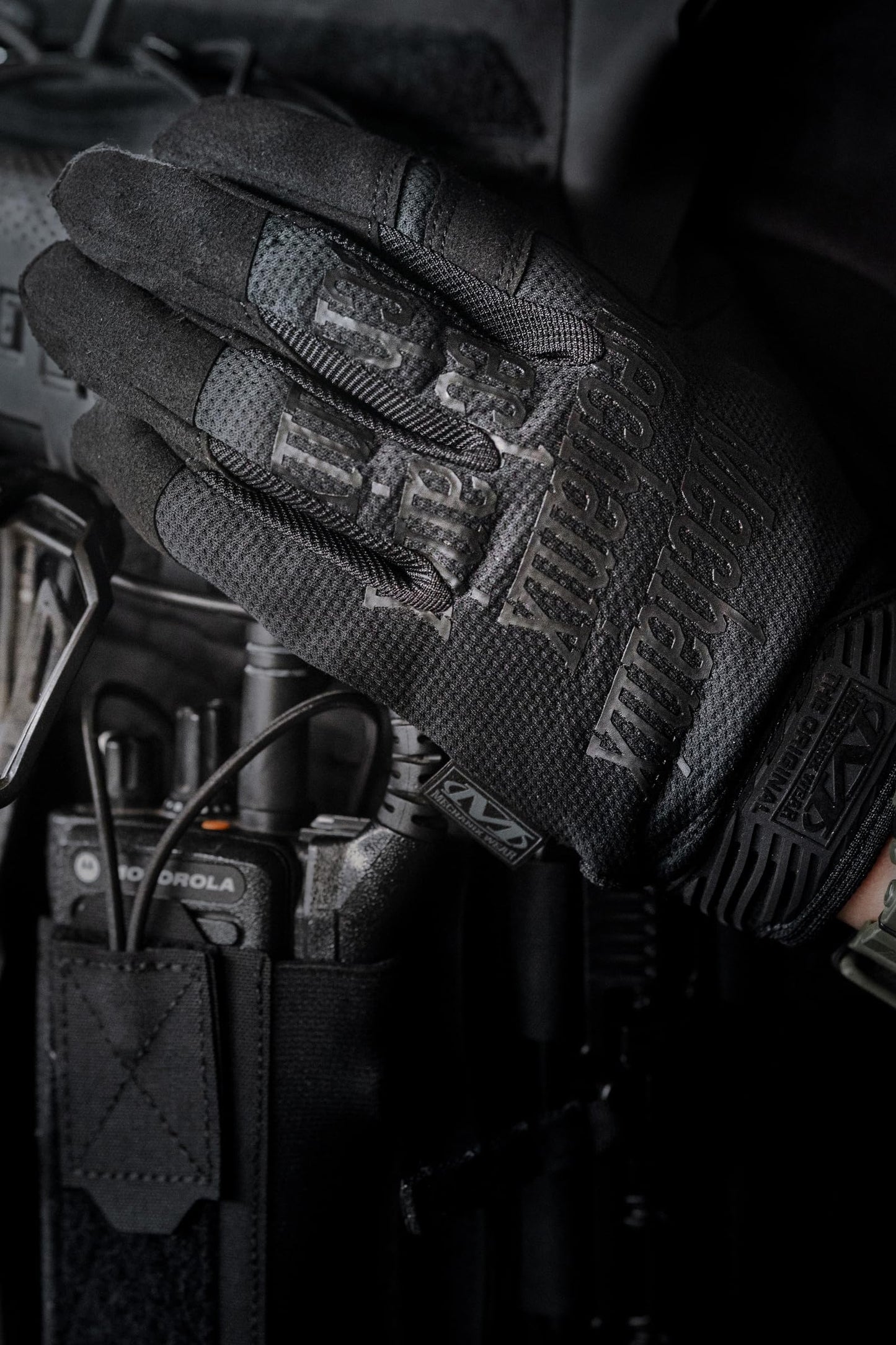 Mechanix Wear: The Original Covert Work Gloves with Secure Fit, Flexible Grip for Multi-purpose Use, Durable Touchscreen Safety Gloves for Men (Black, Small)