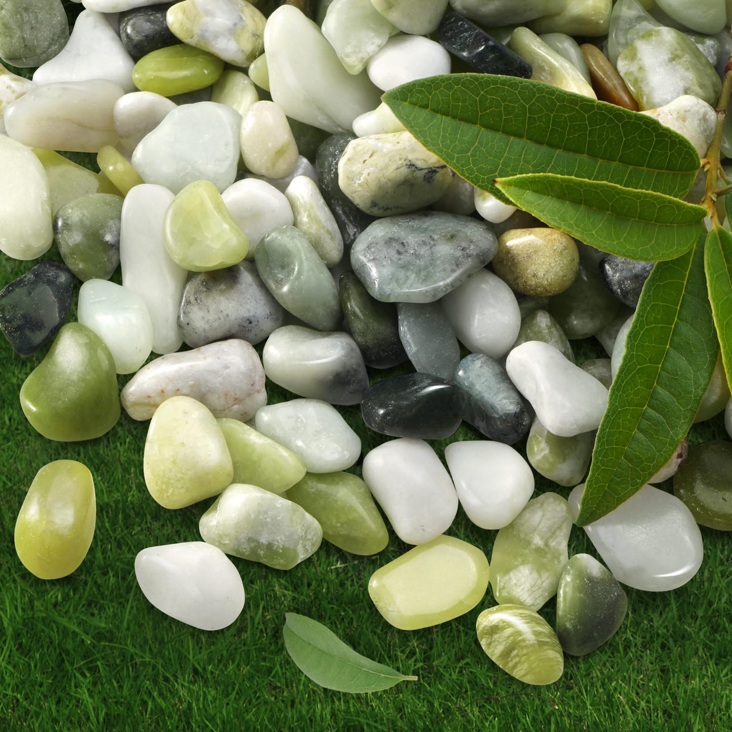 RUOJAS 2.2 lb Jade Pebbles for Indoor Plants, 1/2 Inch Polished Decorative Pebbles for Vase, Bamboo, Succulent, Garden Landscape Decoration River Stone