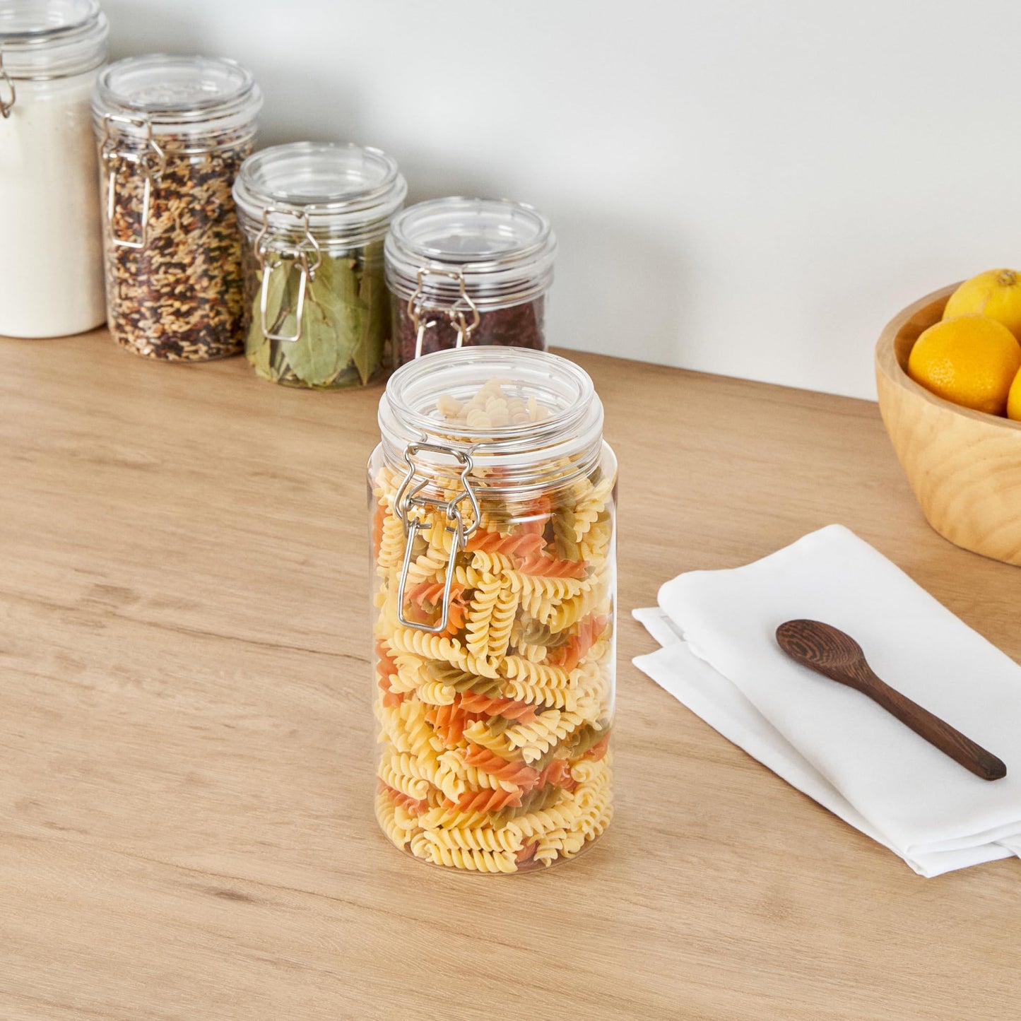Restaurantware-Met Lux 51 Ounce Mason Jars, 20 Airtight Storage Jars With Lids - Rubber Gasket, Wide Mouth, Clear Plastic Round Canisters, Durable, For Kitchen And Pantry Storage Of Bulk Dry Food