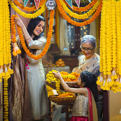 DIYANA IMPEX Marigold Garland for Decoration 5 Pcs of 5 feet Long Strands Artificial Marigold Flowers with Bell, Indian Décor for Pooja/Diwali/Wedding/Christmas (Yellow)