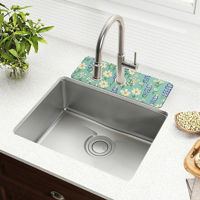 Kitchen Sink Splash Guard 1 PC 14.7 Inch Sink Faucet Mat Splash Guard