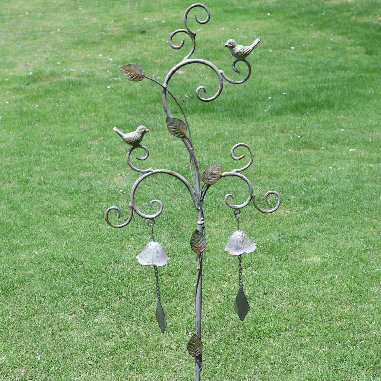Decorative Garden Stakes for Outside,Metal Outdoor Garden Decor with Bells