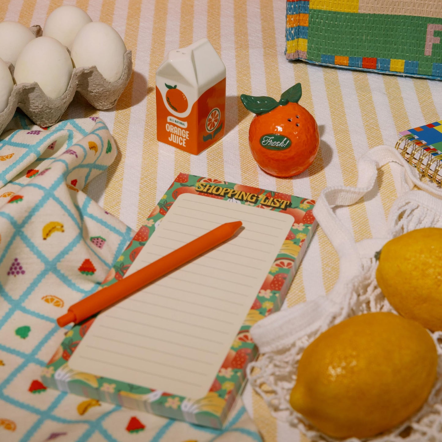 ban.do Cute Salt and Pepper Shakers Set in Novelty Fruit Shape, Matching Vintage Inspired Shakers, Orange