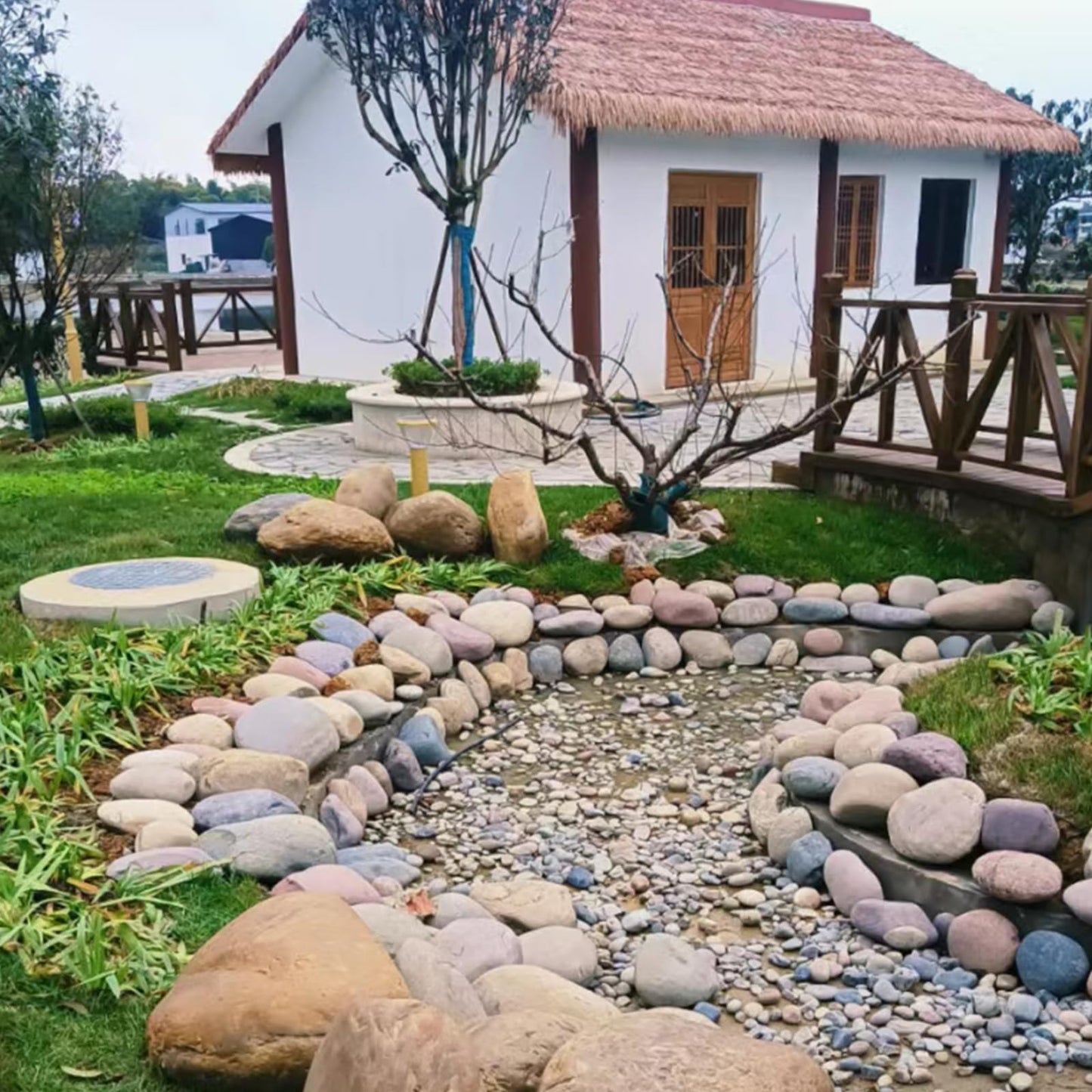 FANTIAN 20 lbs Large River Rocks for Outdoor Landscaping, 3-4 Inch Decorative Pebbles for Landscaping Garden Yard Paving Fish Tank Plant Crafting Walkways and Painting