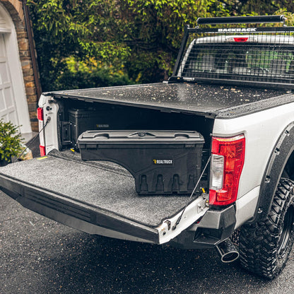 RealTruck UnderCover SwingCase Truck Bed Storage Box | SC101D | Fits 1999 - 2007 Chevy/GMC Silverado/Sierra 1500-3500 Drivers Side