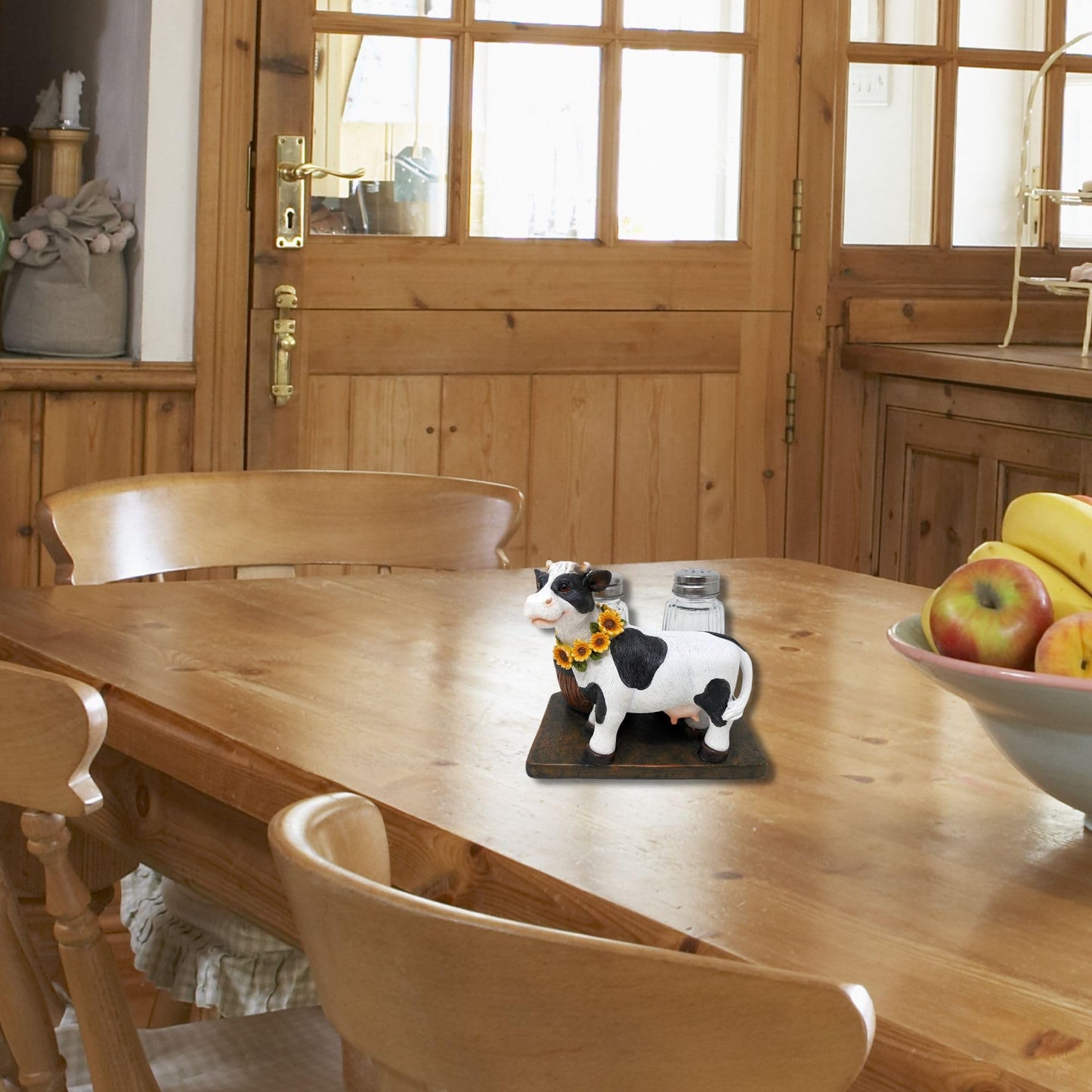 BestGiftEver Decorative Holstein Cow Salt and Pepper Shaker Holder – Rustic Farm Animal Salt and Pepper Set Spice Rack for Farmhouse Kitchen Decor - Gifts for Cow Collectors and Farmhouse Lovers