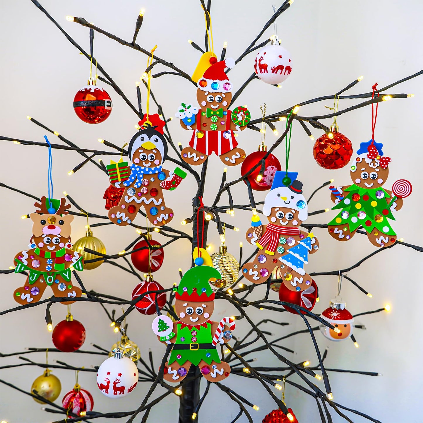 Winlyn 24 Sets Christmas Craft Kits Winter Crafts DIY Holiday Gingerbread Man Ornaments Tree Decorations Art Sets Stocking Foam Stickers Arts and Crafts for Kids Home Classroom Activities Party Favors