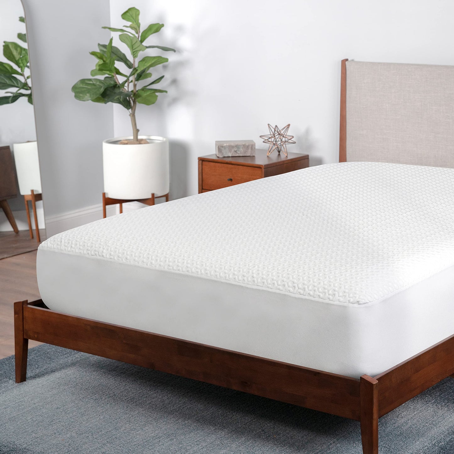 Bedgear Dri-Tec Waterproof Mattress Protector– Cooling Moisture-Wicking Mattress Cover | Breathable Noiseless Mattress Pad with Deep Pocket Fit up to 18" | Adjustable Base & Machine Washable - Queen