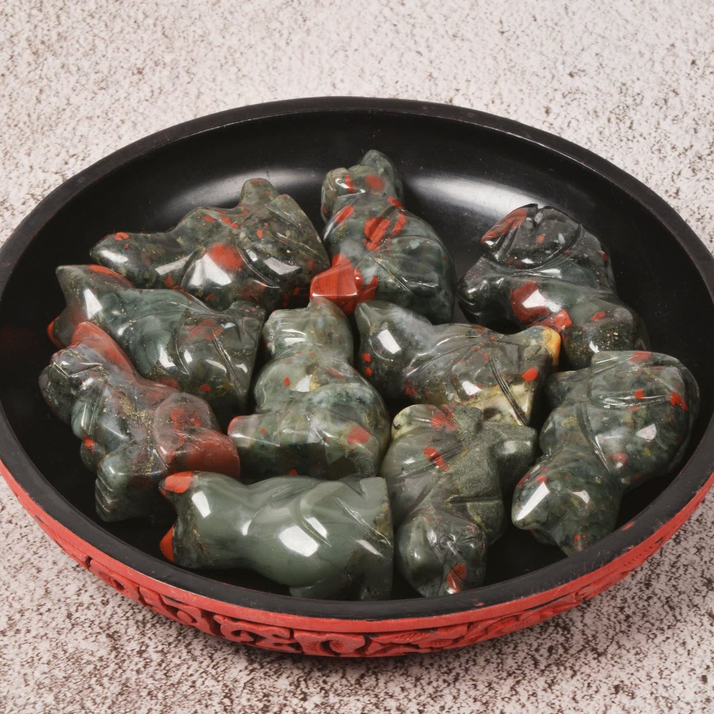 Justinstones African Bloodstone Cat Guardian Statue Home Decor Reiki Chakra Healing Crystal Desk Gemstone Decoration Stone Crafts Gemstone Collectible Gift 2 inch