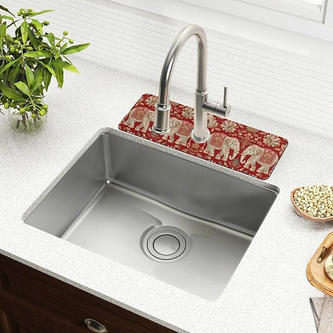 Kitchen Sink Splash Guard 2 PCS 14.7 Inch Sink Faucet Mat Splash Guard