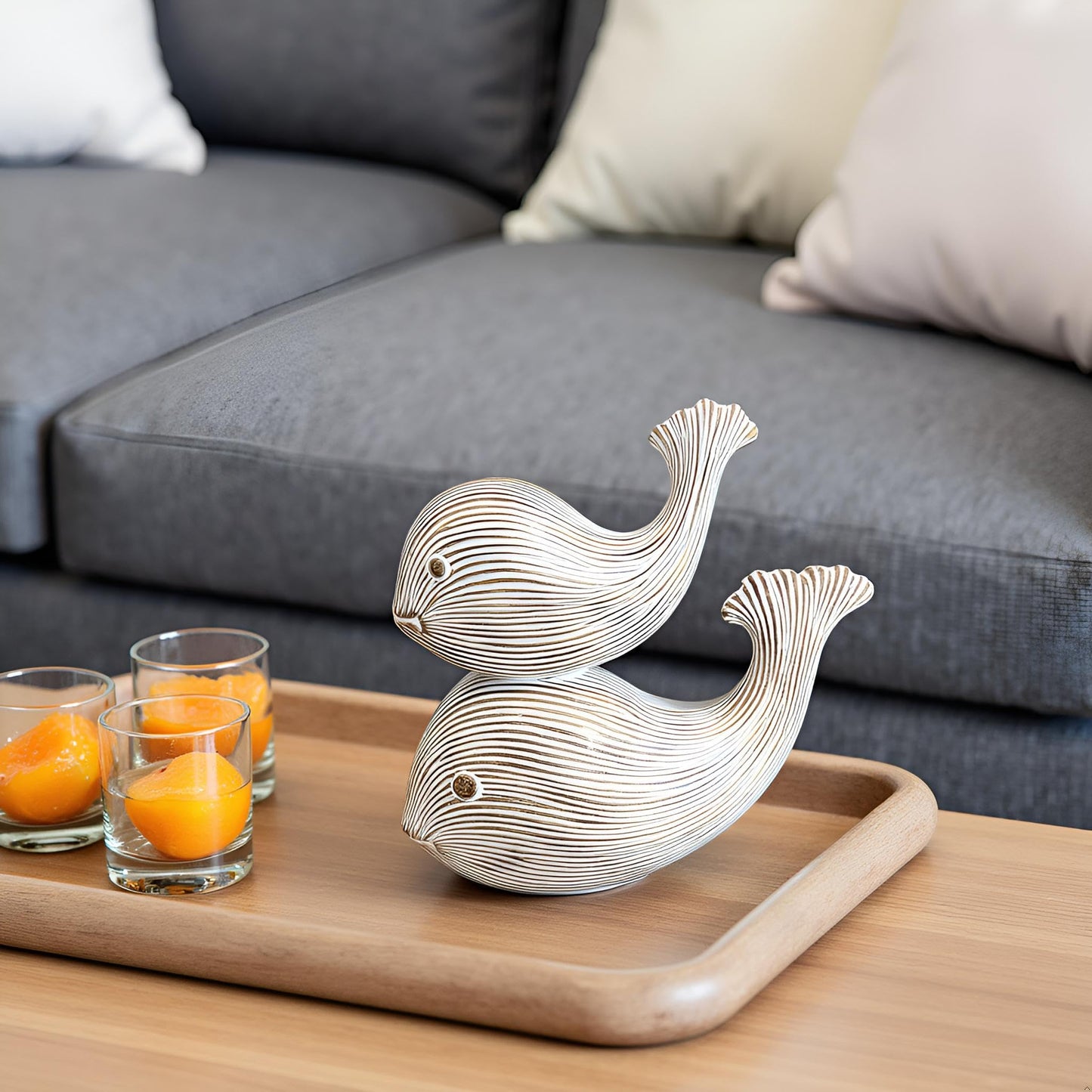 LAIKEARTS Abstract Modern Whale Decorative Sculpture, Home Decor,Ocean Beach Theme Whale Decorations,Coffee Table Statues,Dining Living Room Desk Decor,Shelf Decoration