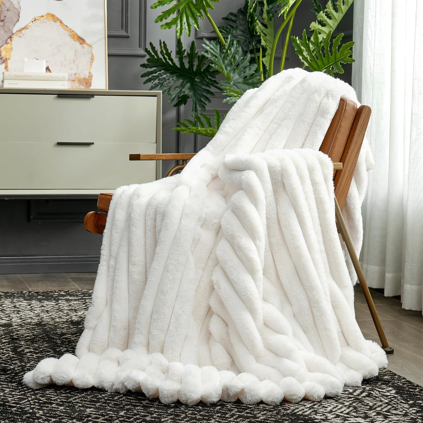 Cozy Bliss Faux Fur Throw Blanket for Couch, Cozy Warm Plush Striped Blanket for Sofa Bedroom Living Room, 50 * 60 Inches Cream White
