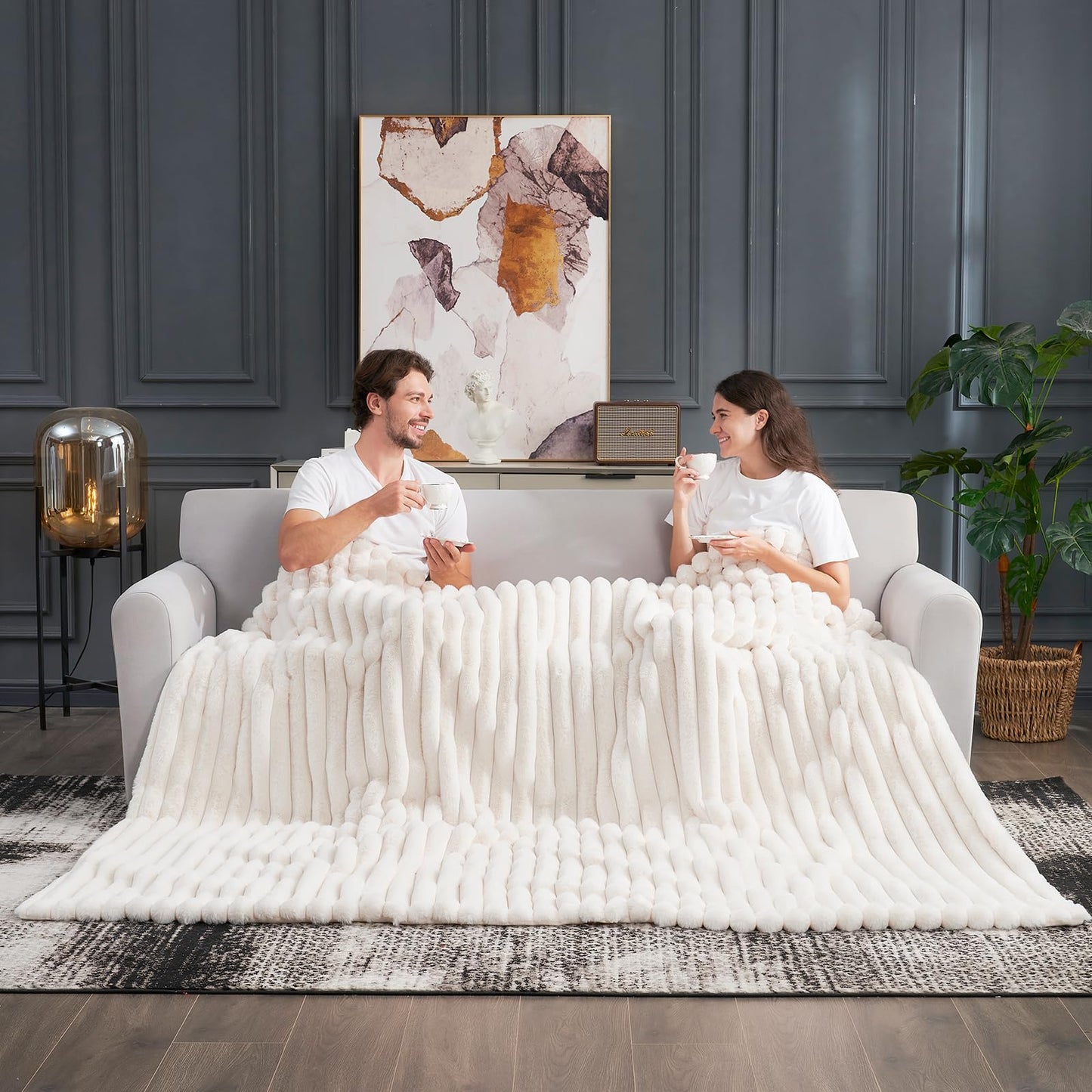 Cozy Bliss Faux Fur Throw Blanket for Couch, Cozy Warm Plush Striped Blanket for Sofa Bedroom Living Room, 50 * 60 Inches Cream White