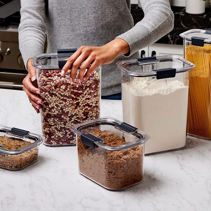 Rubbermaid Brilliance 14-Piece Food Storage Container Set