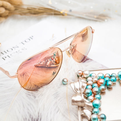 SUNGAIT Women's Lightweight Oversized Aviator Sunglasses - Mirrored Polarized Lens