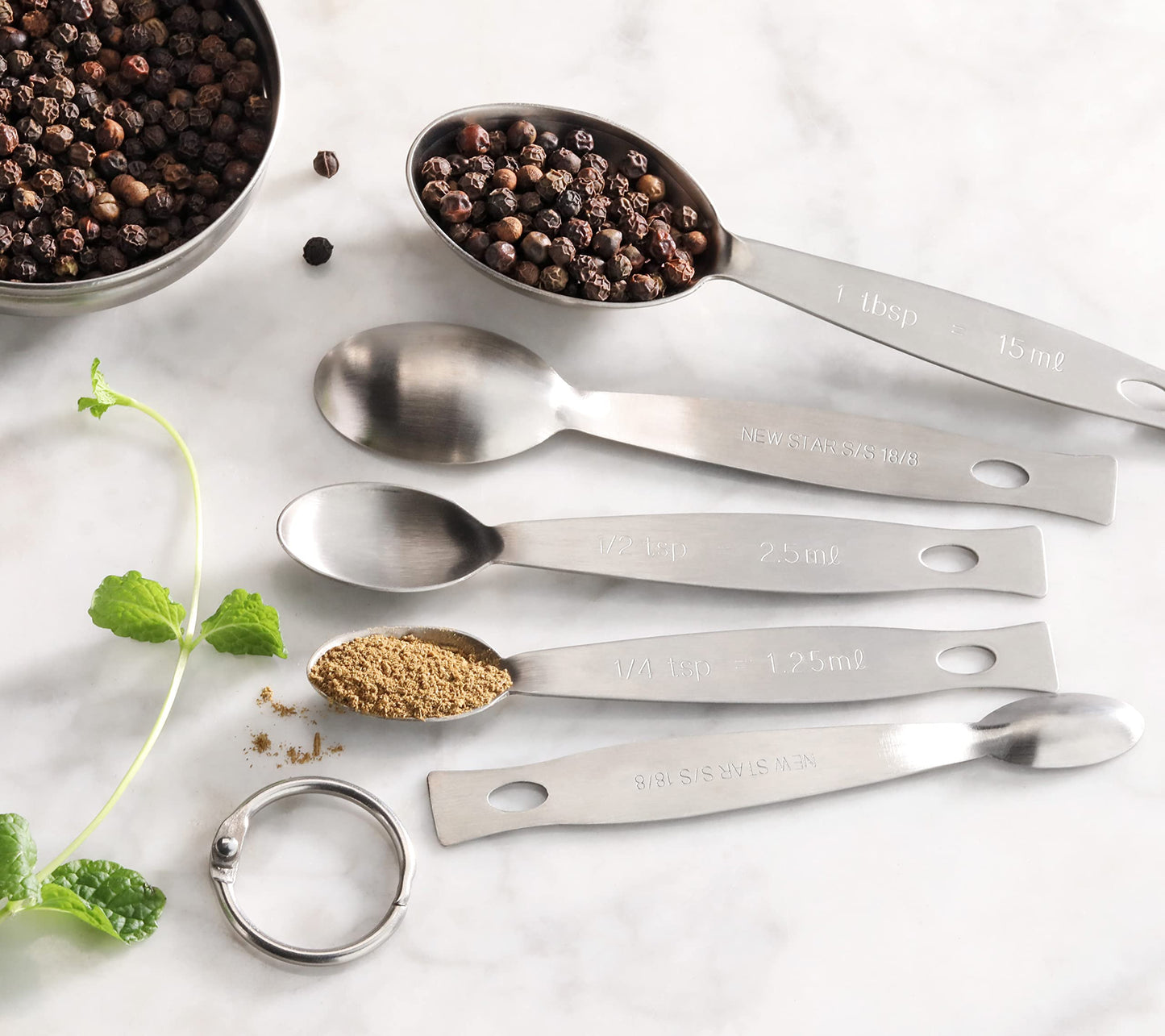New Star Foodservice 18/8 Stainless Steel Measuring Spoons Set of 5, Silver