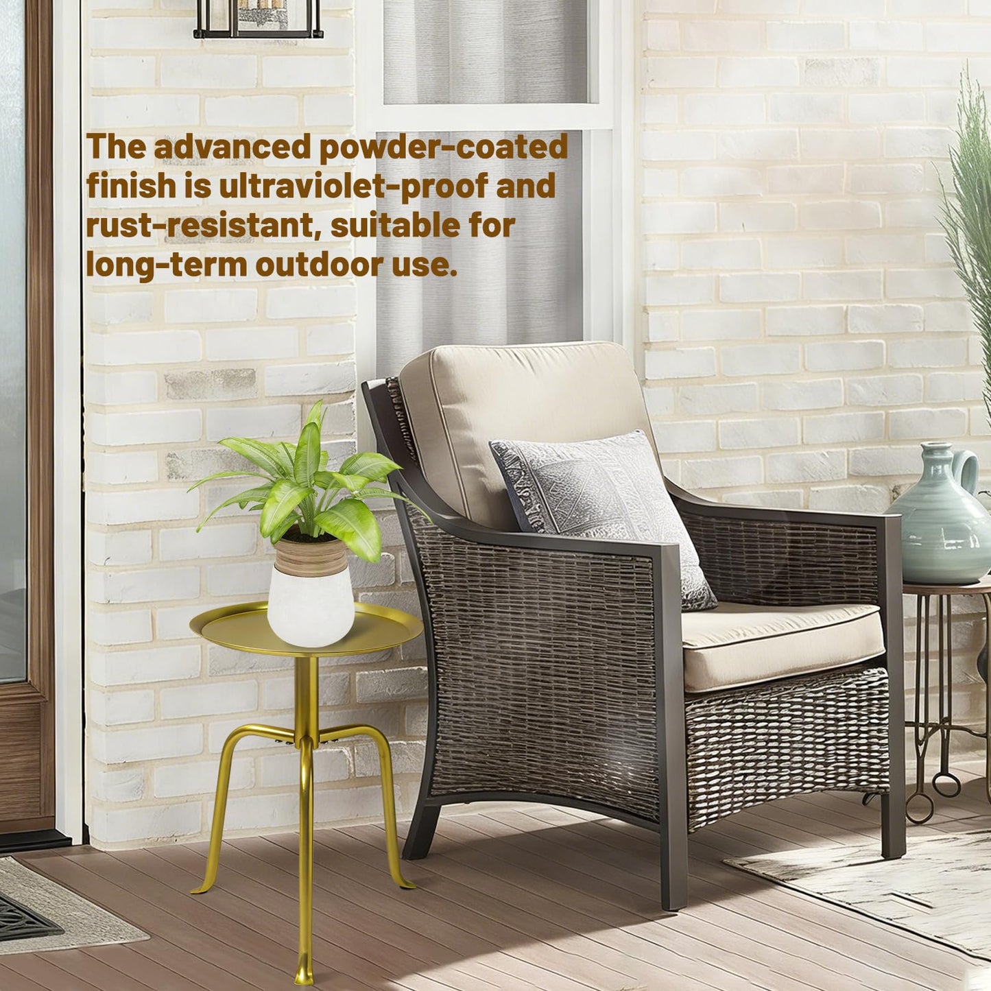 Uniqcovosa Plant Stand Indoor Outdoor, 11'' Round Gold Corner Single Plant Table, 3-Leg Small Metal Plant Holders Flower Pot Stand, Modern Corner Round Small Side End Table with Raised Design