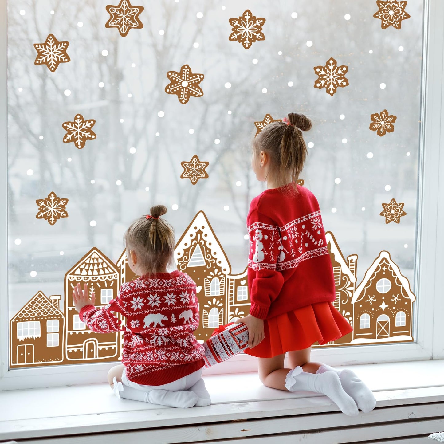 Whaline Christmas Gingerbread Window Cling Stickers Window Decals Brown Gingerbread House Snowflake Reusable Decoration for Xmas Winter Holiday Party Home Classroom, 2 Sheets
