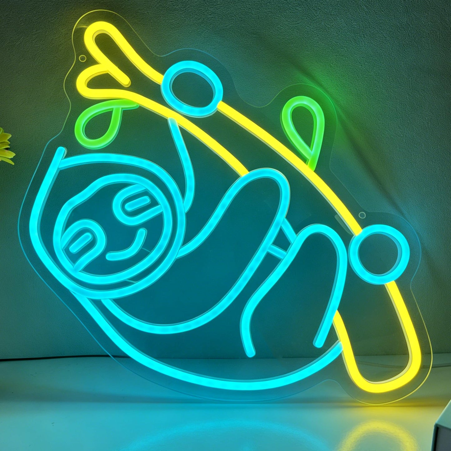 Sloth Climbing Neon Sign, Cute Tree Otters Dimmable Led Neon Night Lights Up Animal Flash Decor for Bedroom Living Room Man Cave Home Bar Wall Decoration, Birthday Party Gift for Kids Girls Boys Adults Gifts (Sloth)