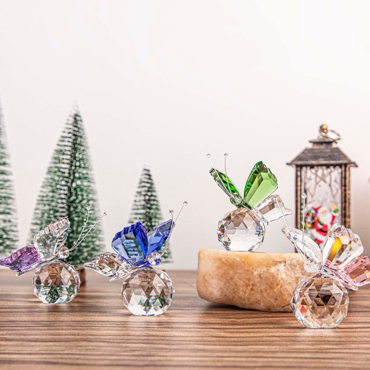 H&D HYALINE & DORA Set 4pcs Crystal Flying Butterfly with Ball Base Figurine Cut Glass Ornament Statue Animal Figurine Collection Home Wedding Office Table Decorations