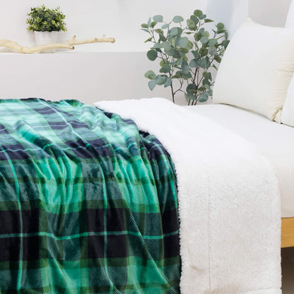 SOCHOW Sherpa Plaid Fleece Throw Blanket, Double-Sided Super Soft Luxurious Bedding Blanket 50 x 60 inches, Green