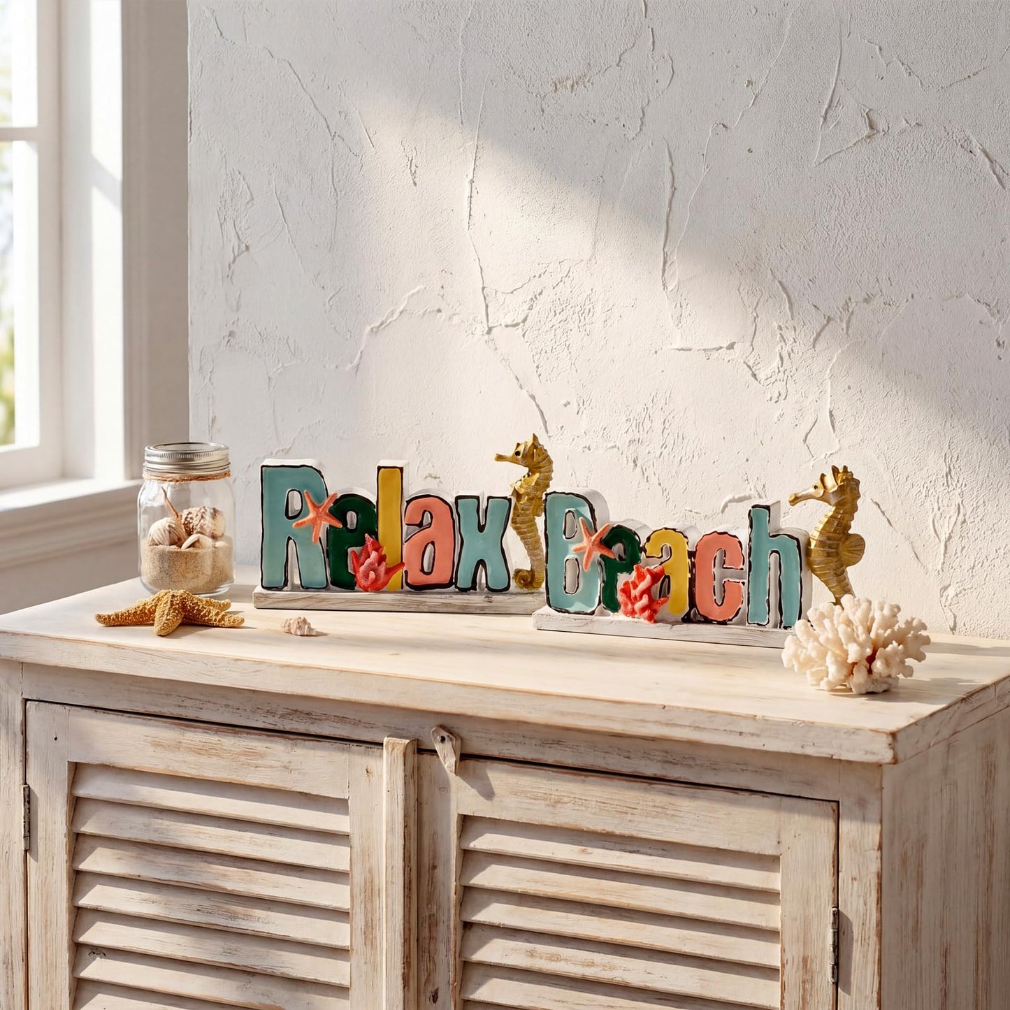 Novabright 2 Pcs Resin Beach Relax Sign, 3.9" Beach Decorations for Home with Seahorse Starfish Coastal Tabletop Figurines for Bathroom Desk Shelf Ocean Theme Home Decoration
