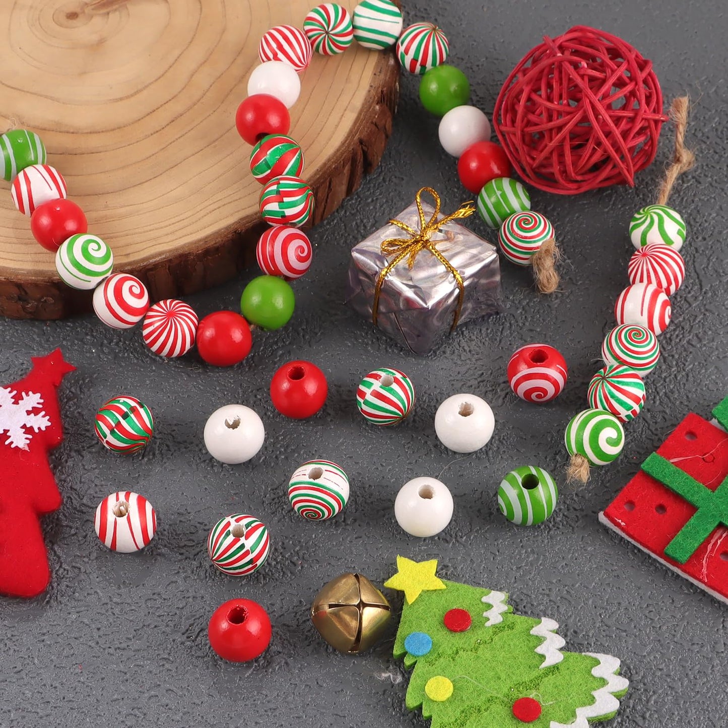 180 Pcs Christmas Wooden Beads Xmas Red Green Round Wood Beads Peppermint Candy Canes Crafts for DIY Garland Jewelry Making Party Tree Hanging Home
