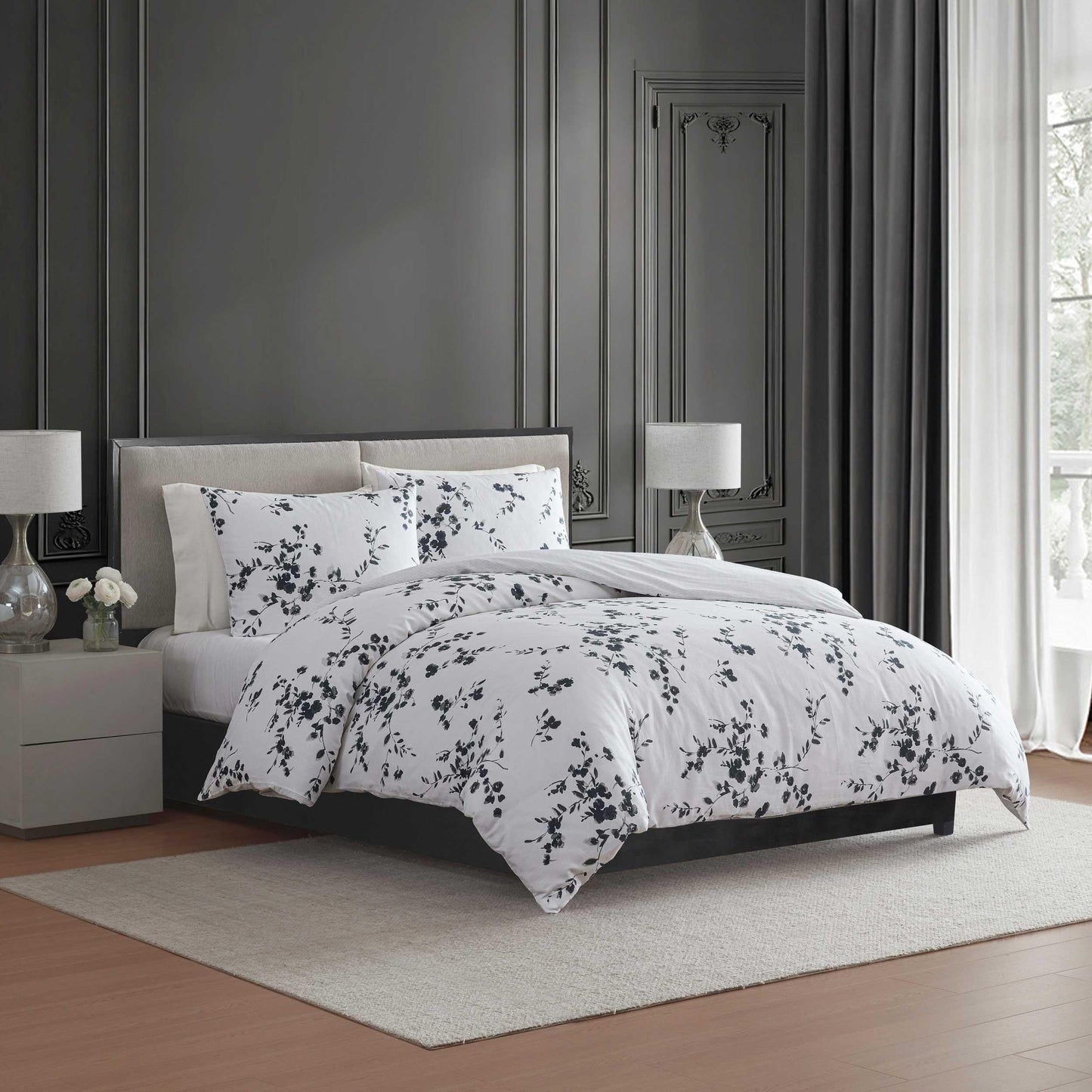 Vera Wang - Queen Comforter Set, Reversible Floral Bedding with a Naturally Soft Feel, 3 Piece Bed Set with Matching Pillowcases (Noir Bouquet/Ikat Line Grey)