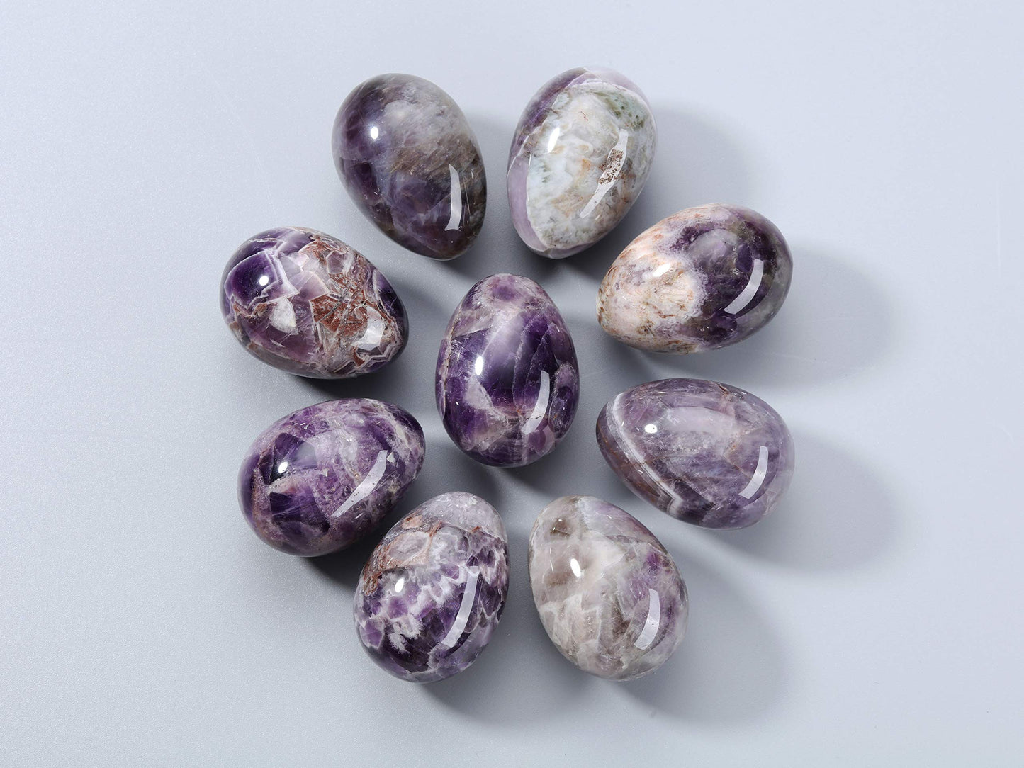 Top Plaza Healing Crystals Amethyst Stone Decors Carved Polished Natural Gemstone Egg Statue Figurines with Acrylic Stand Home Living Room Bedroom Room Decoration