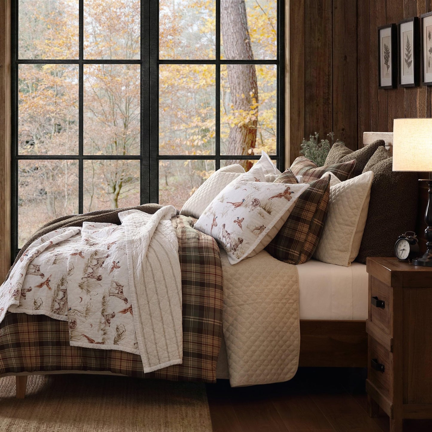 Paseo Road Hunt Life Cotton Quilt Set, 3 Piece Queen Bedding Set with Pillow Shams, White Brown Pheasant Hunting Dog Reversible Quilt Set, Soft Breathable Cozy Lightweight Quilt, Rustic Cabin Bedding