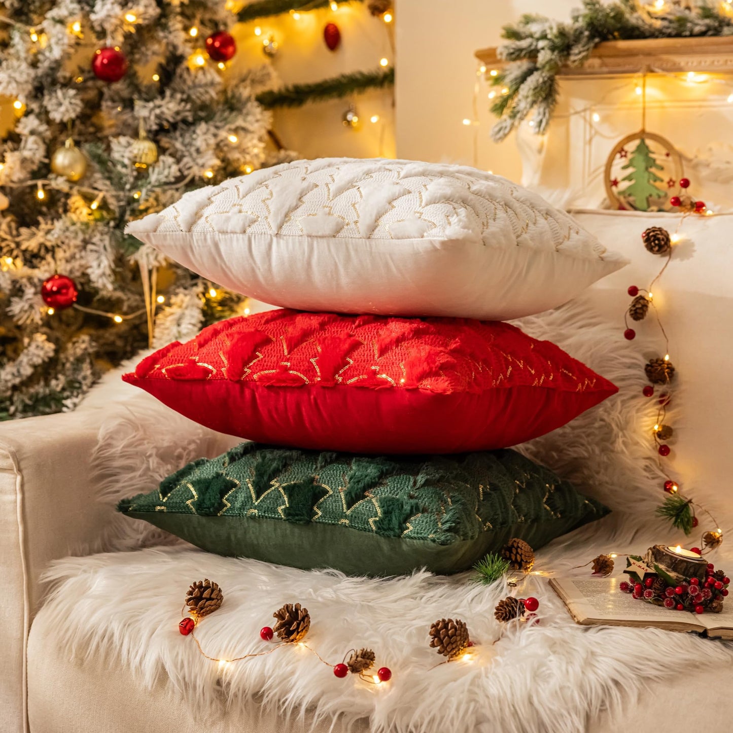 AQOTHES Christmas Tree Red Throw Pillow Covers 18x18, Soft Faux Fur Sequins Throw Pillows for Couch Sofa Bed Room Cushion Covers Holiday Decorations