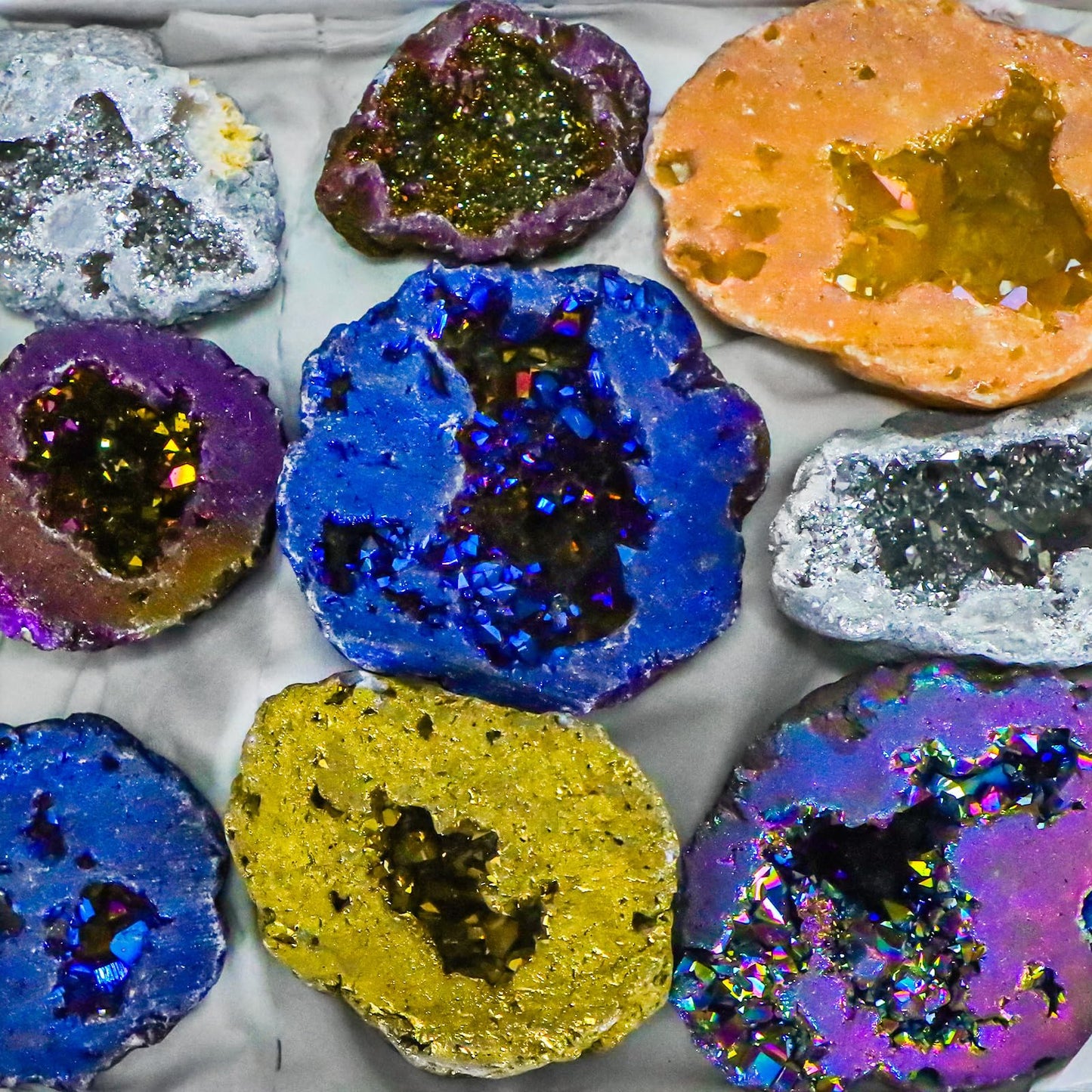 Titanium Coated Quartz Crystal Cluster Geode Druzy Stones Gemstones and Crystals Aura Collection Spiritual Reiki Gifts for Women Adults Meditation Paperweight Home Decor,9pcs in Box